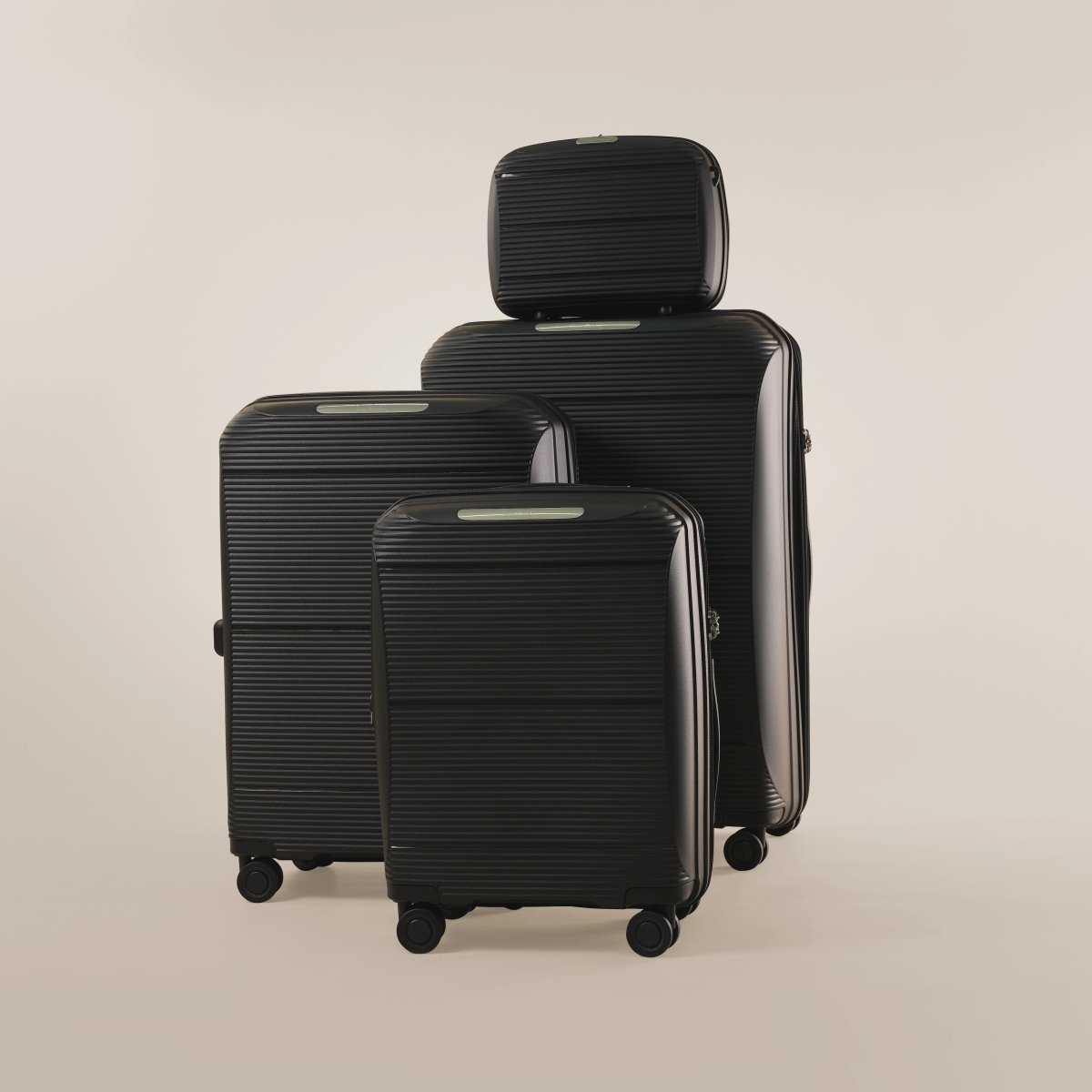 Vienna Suitcase, Unbreakable Set of 3 + Beauty Case - Dark Grey - MOON - Luggage & Travel Accessories - Pierre Cardin